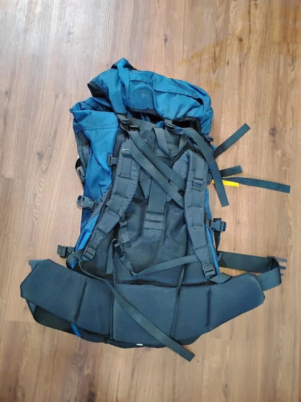 NWT Deadstock Vintage North Face Snow Leopard Backpack Hiking 65L